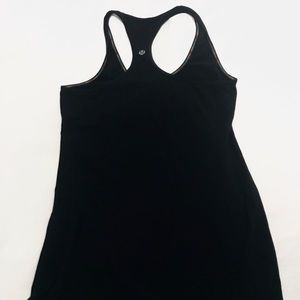 Lululemon black workout tank top